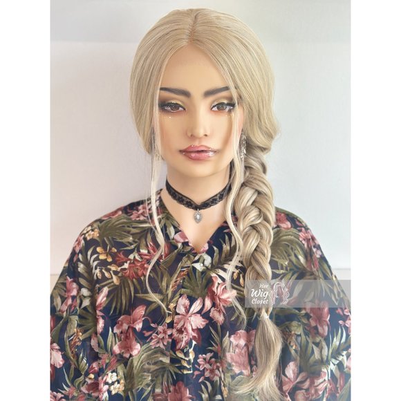 24" Ash Blonde Lace Wig Long Wavy | Power of Ring | Abigail - Picture 7 of 16